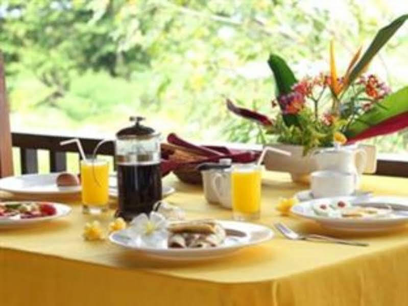 Puri Sari Beach Hotel Labuan Bajo Kültér fotó
